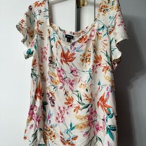 Torrid Floral Peplum Top Size 1 Never Worn